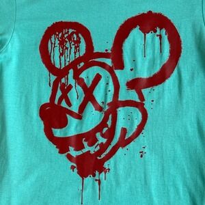 CSG I love willie  XX eyes Teal Green Mickey Mouse Drip Graphic V-Neck TShirt SM